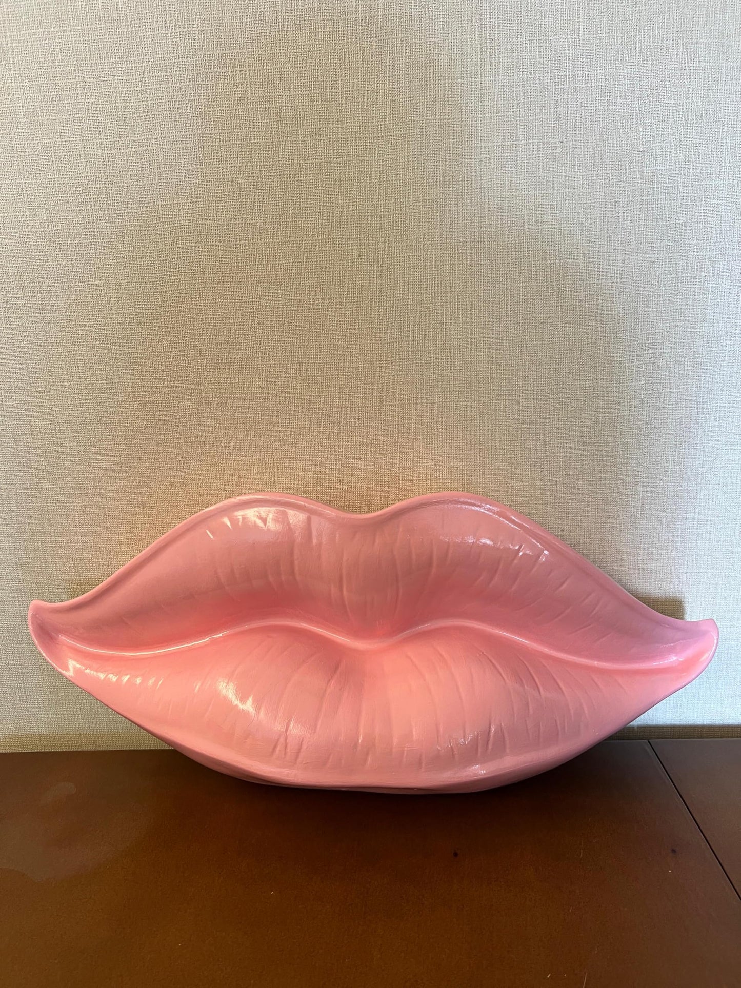 3D Large Lips Sculpture for Wall Decor, Kiss-shaped Wall Art, Modern Lips Wall Art, Lips Wall Decor, Kiss Wall Decor, 3D Large Lips Wall Decor,
