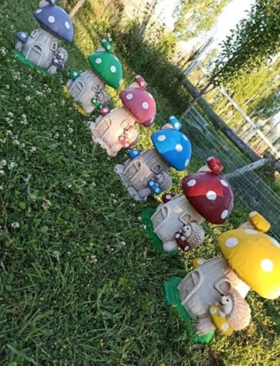 Whimsical Mushroom House Decor with Hedgehog, Toadstool House with Hedgehog, Mushroom Sculpture, Mushroom Statue with Hedgehog