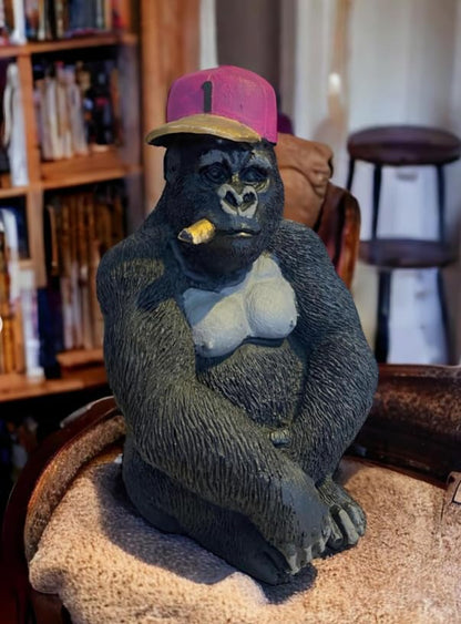 Smoking Gorilla Statue with Cap, Cool Gorilla Smoking Pipe Decor, Urban Style Gorilla Statue with Hat, Gorilla Statue with Cigarette and Cap