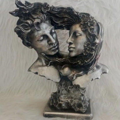 Couple Love Figurine, Romantic Sculpture, Lovers Bust Statue, Valentine’s Day gift, Art Decor Statue, Romantic Gift Idea, Art Decor Statue, Romantic Decor, Love Couple Decor