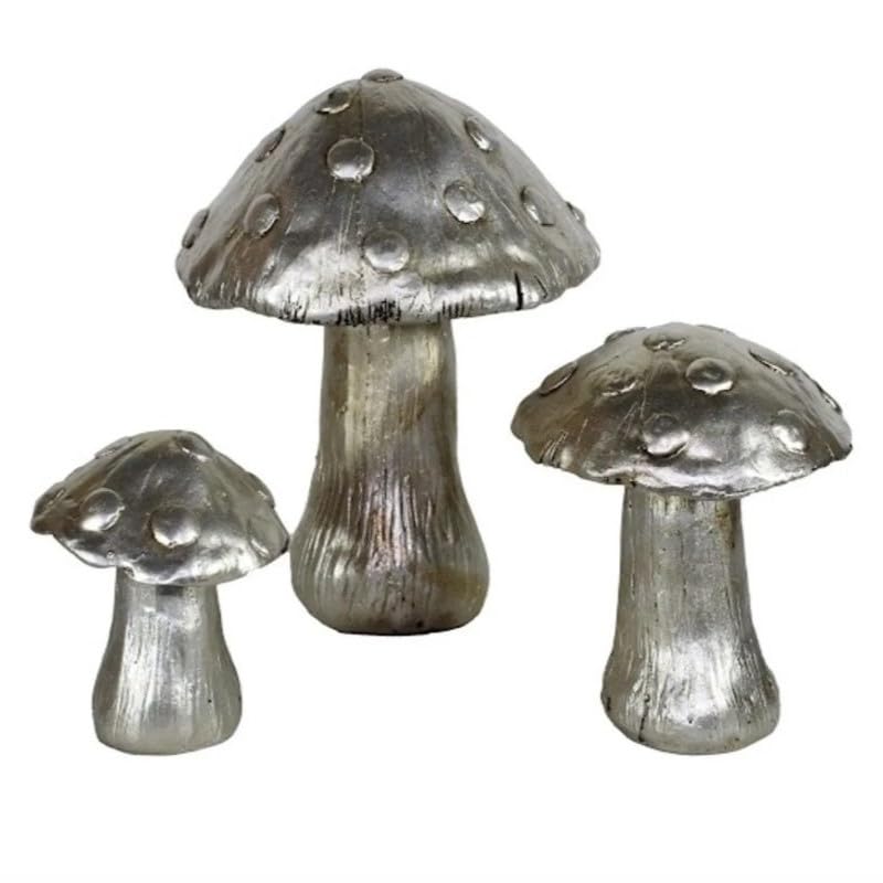 Set of 3 Red Toadstool Mushroom Statues, Mushroom Garden Decor, Toadstool Statue, Mushroom House Decor, Outdoor Mushroom Art, Mushroom Decor