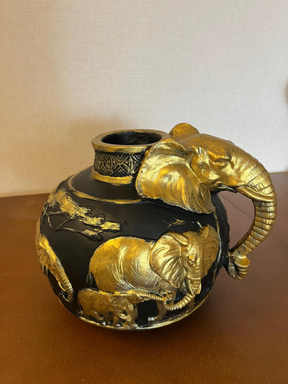 Elefantenvase, handgefertigtes Safari-Dekor, Wildlife Art Decor, Elefanten-Henkelvase, exotisches Wohndekor, Elefantenvase-Dekor, afrikanische Vase, Wildlife Vase