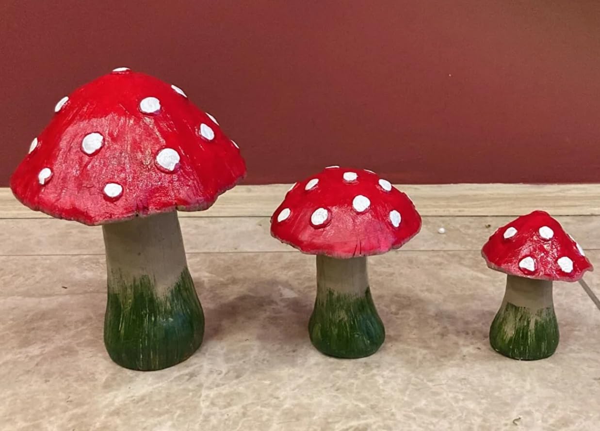 Set of 3 Red Toadstool Mushroom Statues, Mushroom Garden Decor, Toadstool Statue, Mushroom House Decor, Outdoor Mushroom Art, Mushroom Decor