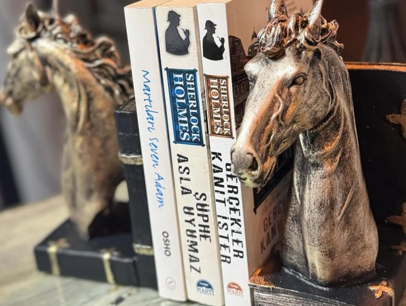 Elegant Horse Bookends, Horse Bookends Decor, Horse Head Bookshelf Decor, Stylish Bookends Gift, Polyester Bookend Set,Horse Statue Bookends