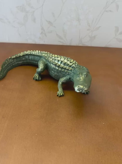 Crocodile Sculpture, Handcrafted Polyester Crocodile Decor, Polyester Crocodile Decor, Alligator Statue, Crocodile Statue for Modern Decor